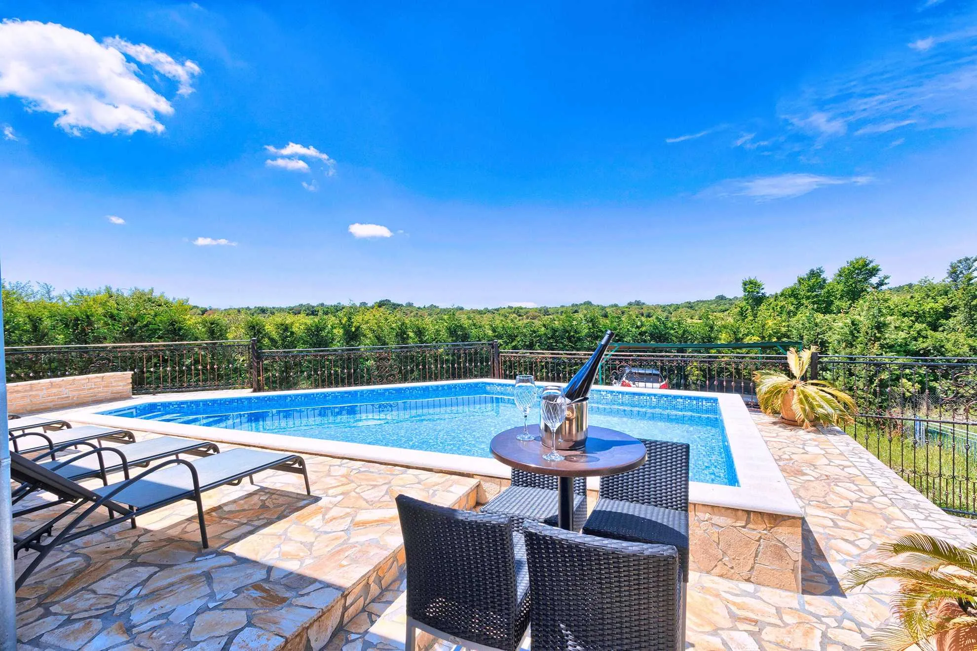 Holiday Home Villa Flora