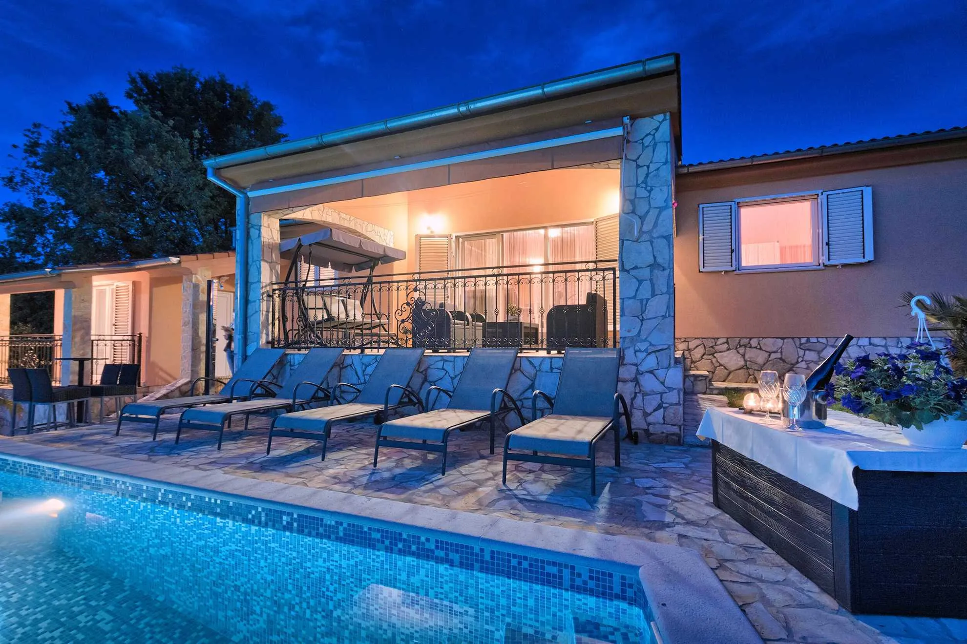 Holiday Home Villa Flora