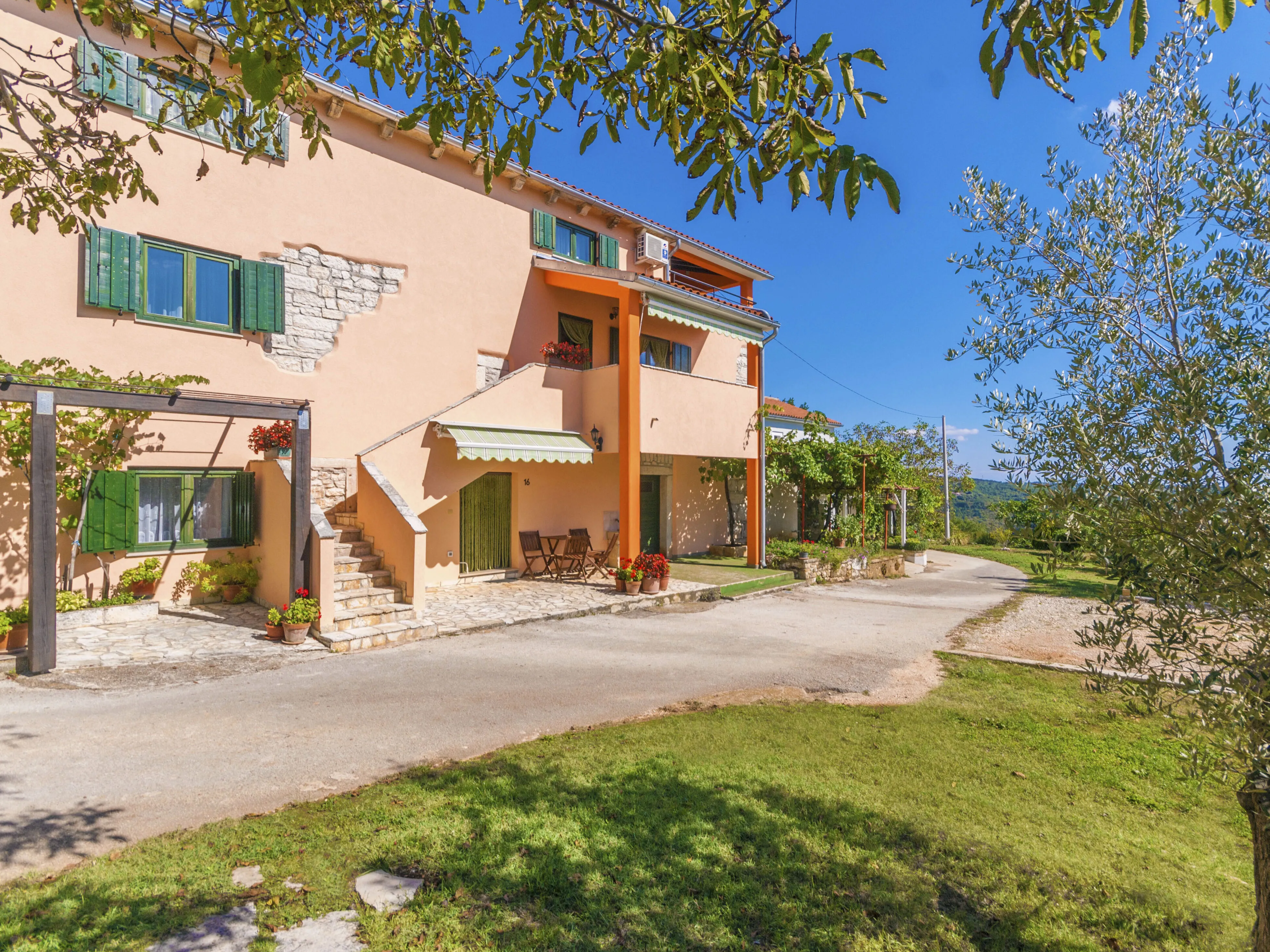 Holiday Home Villa Franica