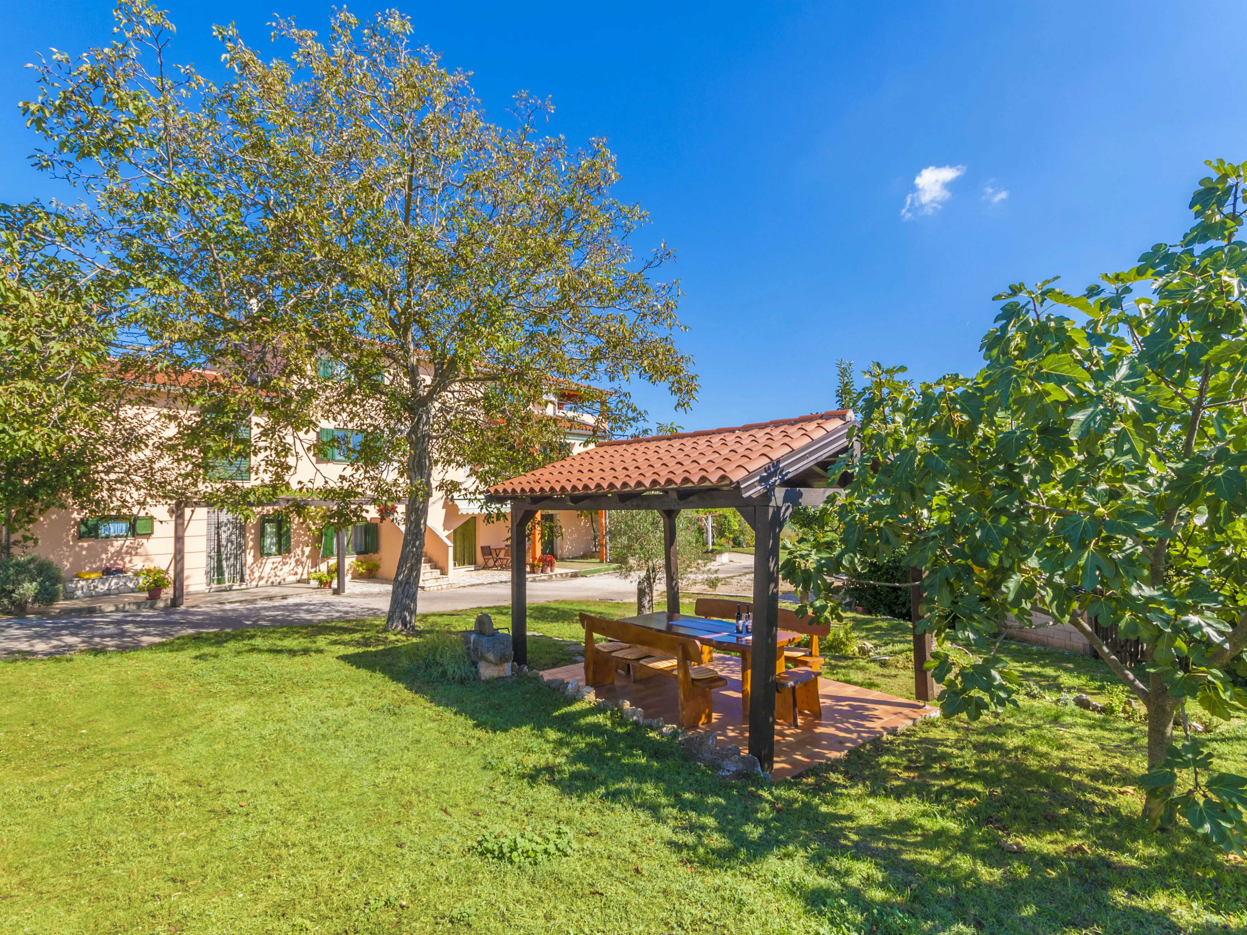 Holiday Home Villa Franica