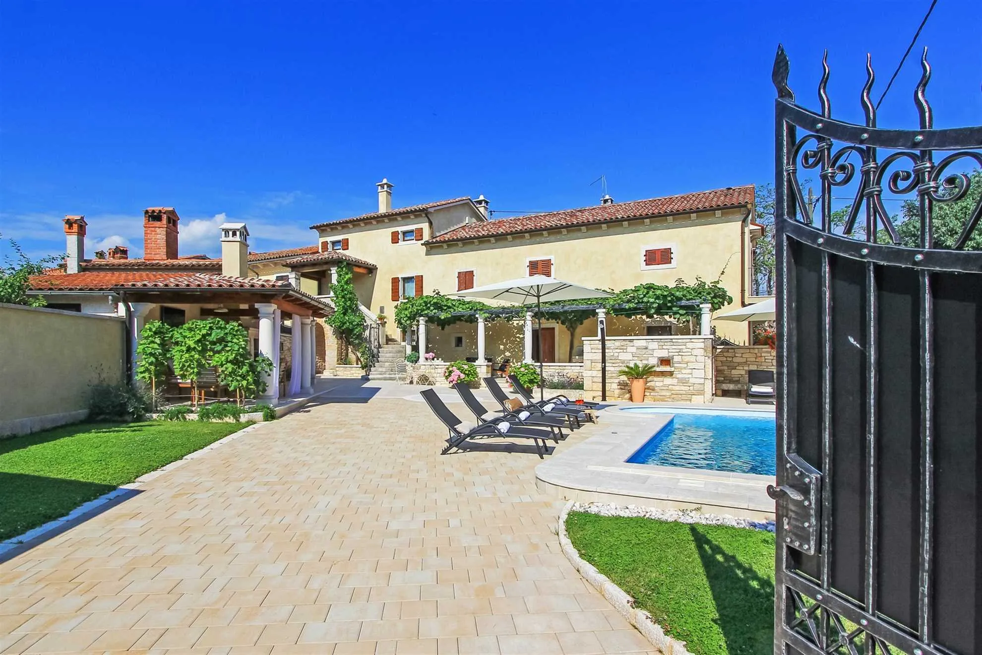Holiday Home Villa Maria Tereza